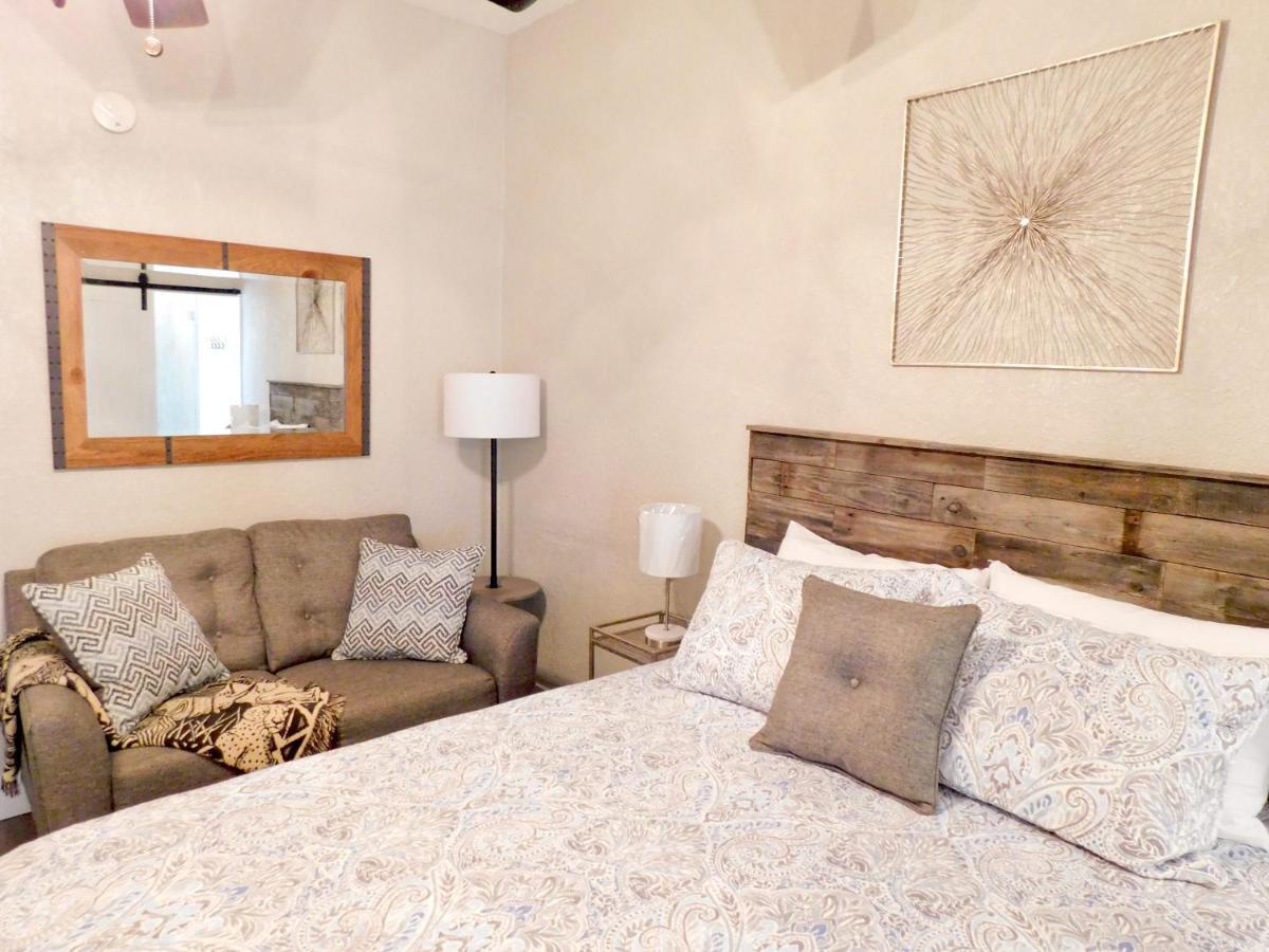 Budget Friendly Condo Within Walking Distance To The Beach! Gulf Shores Exteriér fotografie