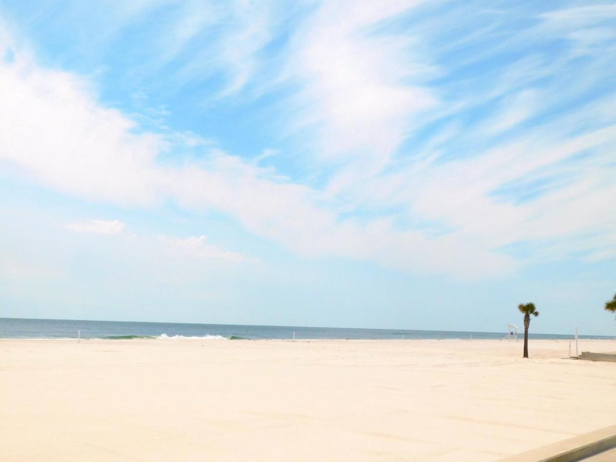 Budget Friendly Condo Within Walking Distance To The Beach! Gulf Shores Exteriér fotografie