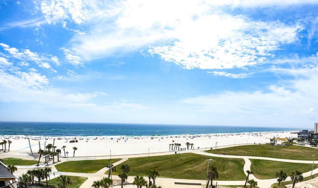 Budget Friendly Condo Within Walking Distance To The Beach! Gulf Shores Exteriér fotografie